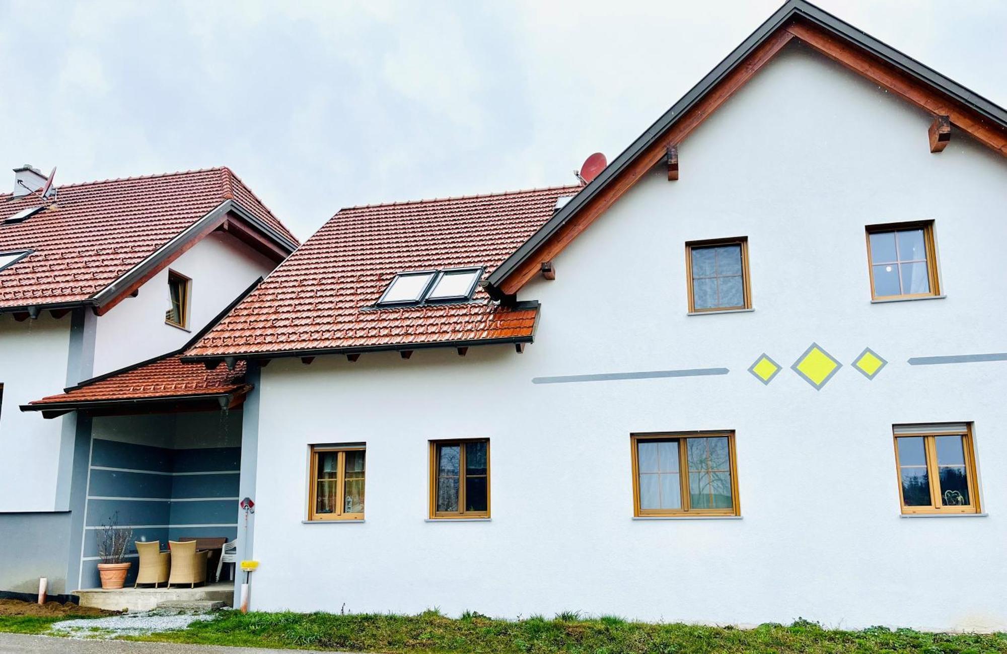 Privatzimmer Fam. Fuehrer Ottenschlag ภายนอก รูปภาพ